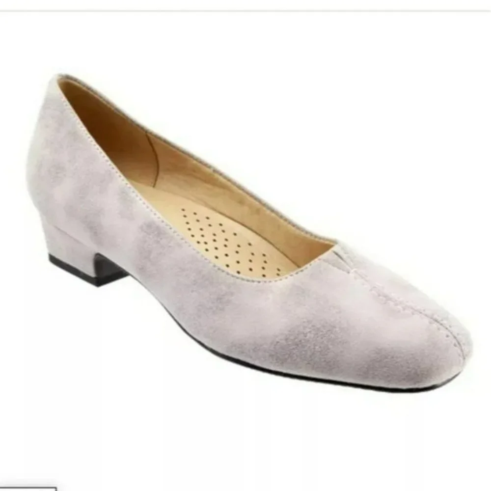 Trotters Doris Pumps -8.5 W - Picture 1 of 10